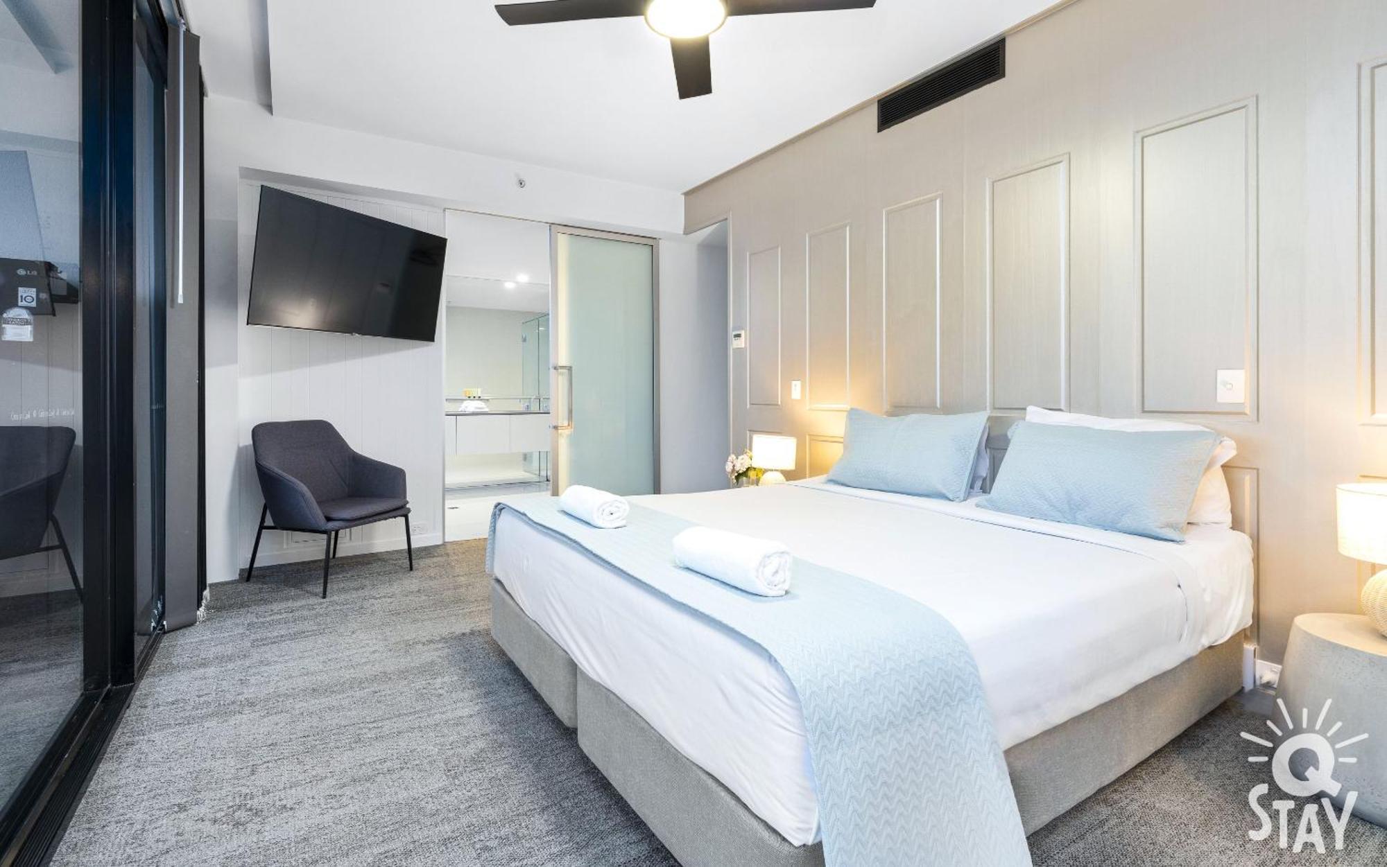 Circle On Cavill Surfers Paradise Mid Week Madness Deal - Q Stay Гоулд Коуст Екстериор снимка