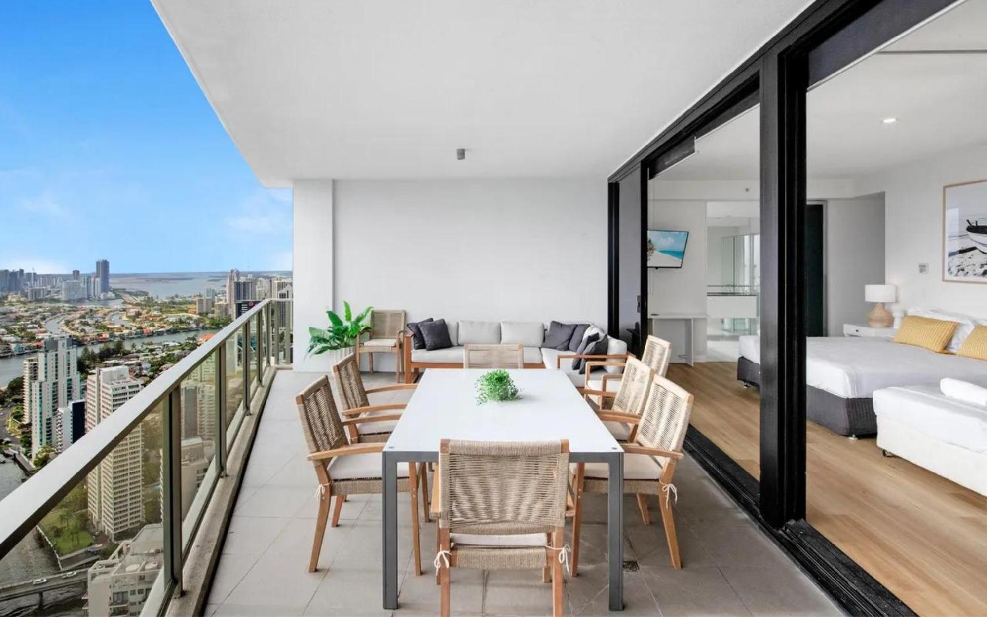 Circle On Cavill Surfers Paradise Mid Week Madness Deal - Q Stay Гоулд Коуст Екстериор снимка